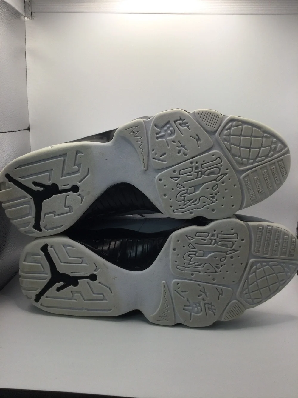 Nike Air Jordan Men's Basketball Shoes - Black/White